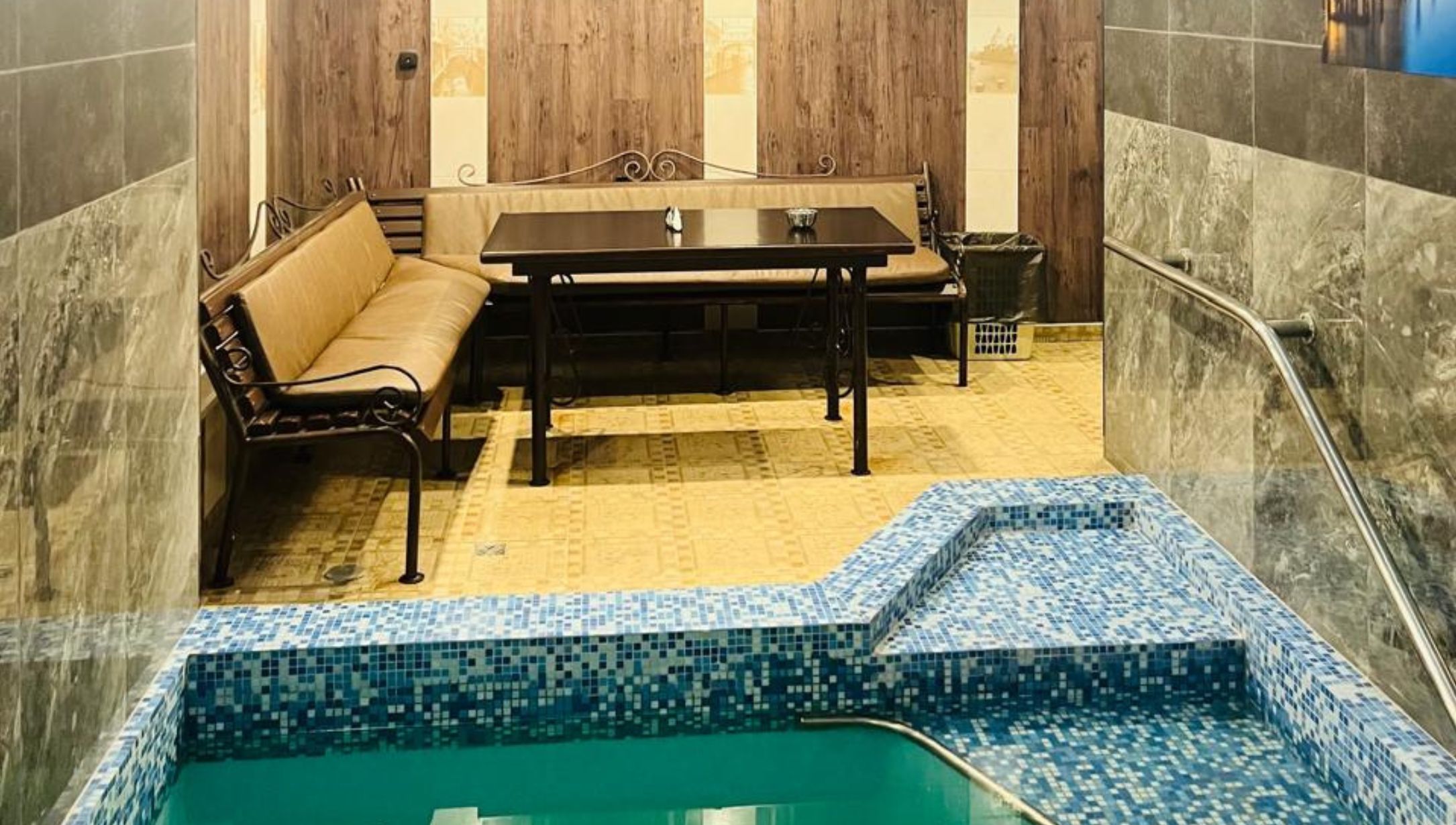 Bootstrap Touch Slider